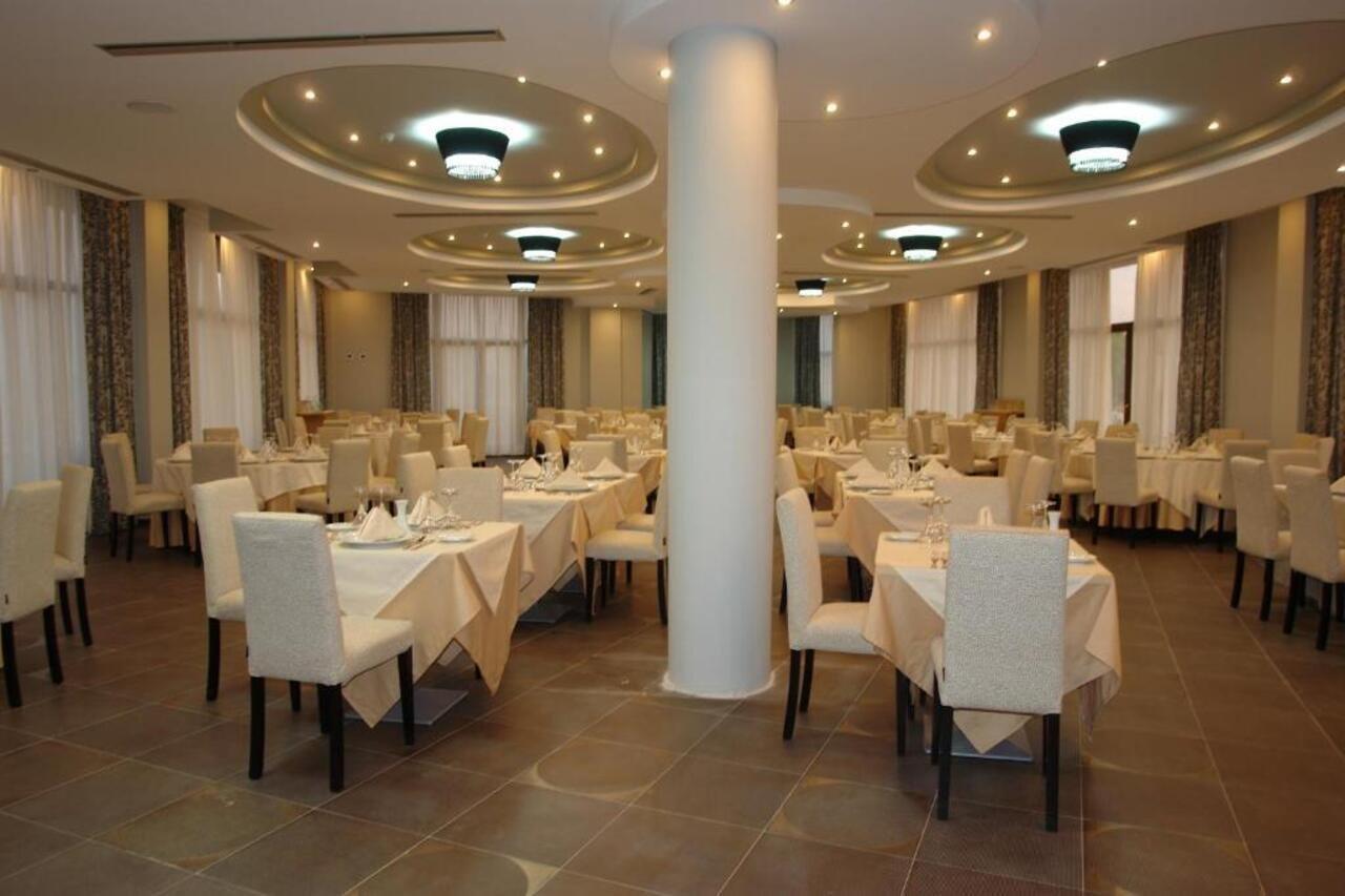Hotel Airport Tirana Rinas Restaurante foto